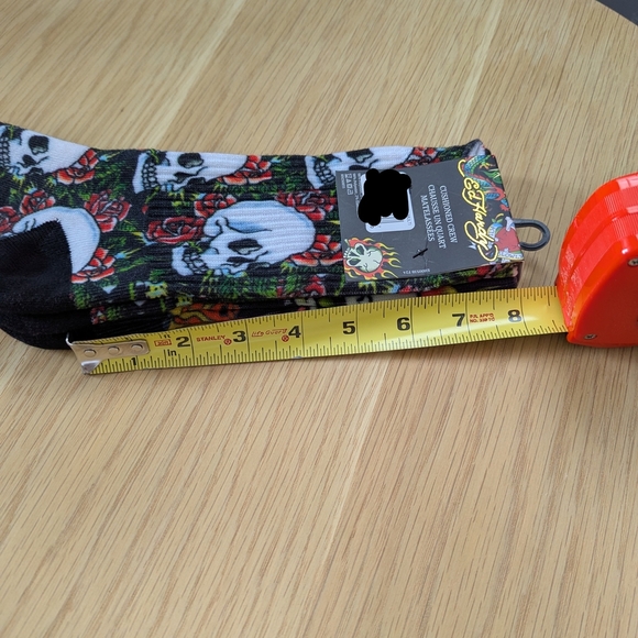 NWT Ed Hardy Cushioned Crew Socks - 2 Pair/Pack - 2 different Tiger Prints - Picture 4 of 6